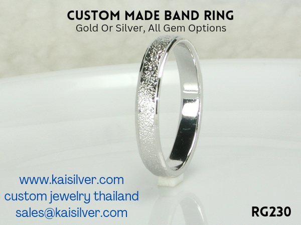 band ring for men